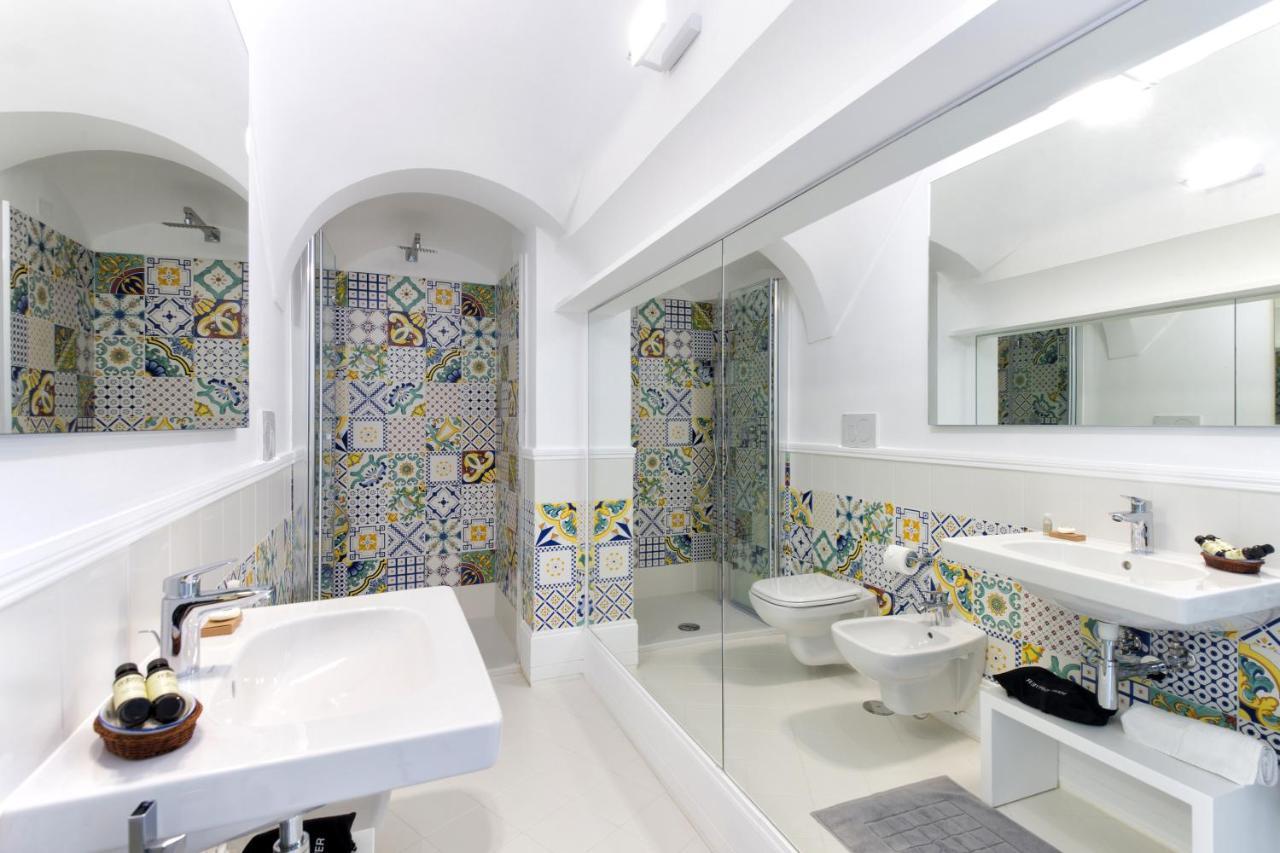 Amore Rentals - Palazzo Della Storia Амалфи Екстериор снимка