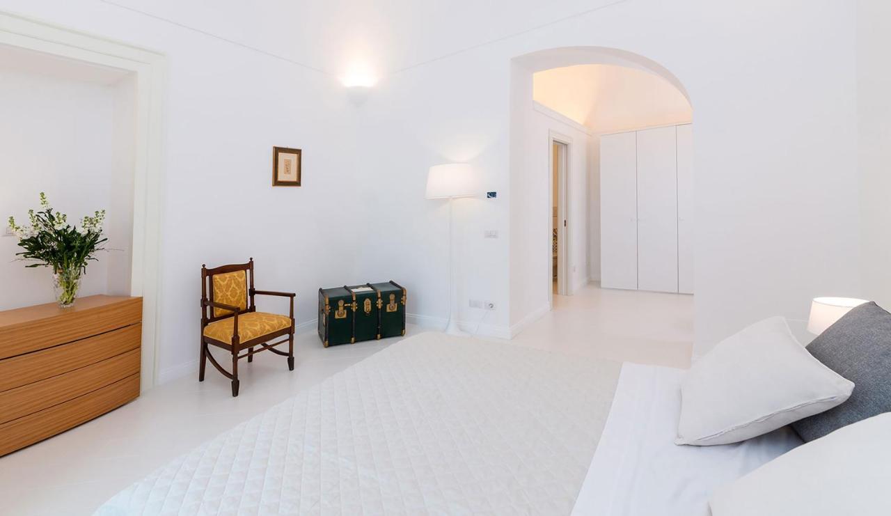 Amore Rentals - Palazzo Della Storia Амалфи Екстериор снимка