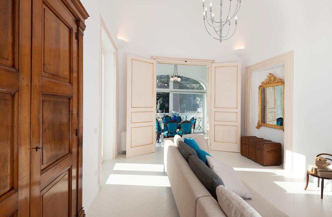 Amore Rentals - Palazzo Della Storia Амалфи Екстериор снимка