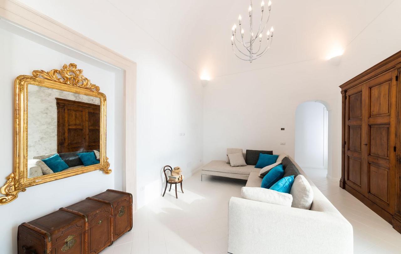Amore Rentals - Palazzo Della Storia Амалфи Екстериор снимка