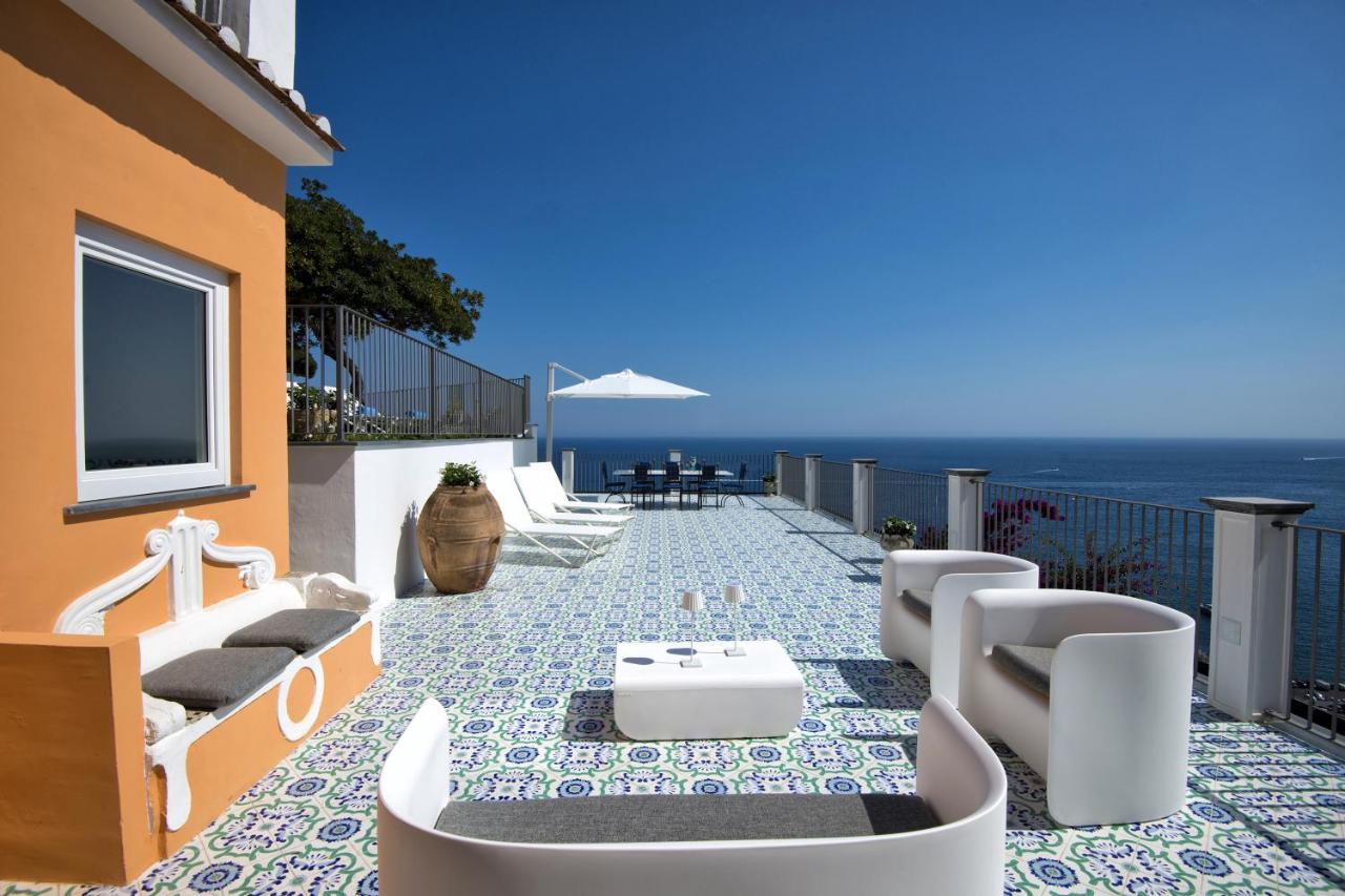 Amore Rentals - Palazzo Della Storia Амалфи Екстериор снимка