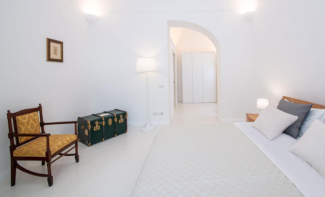 Amore Rentals - Palazzo Della Storia Амалфи Екстериор снимка